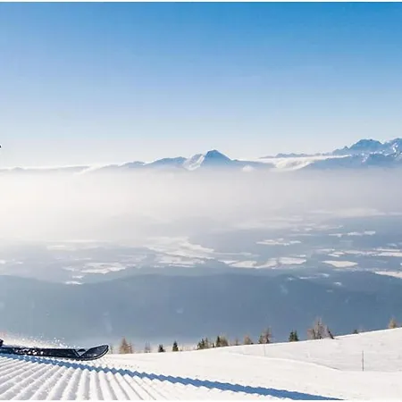 Dom wakacyjny Mobile Bodensdorf Near Gerlitzen Area *